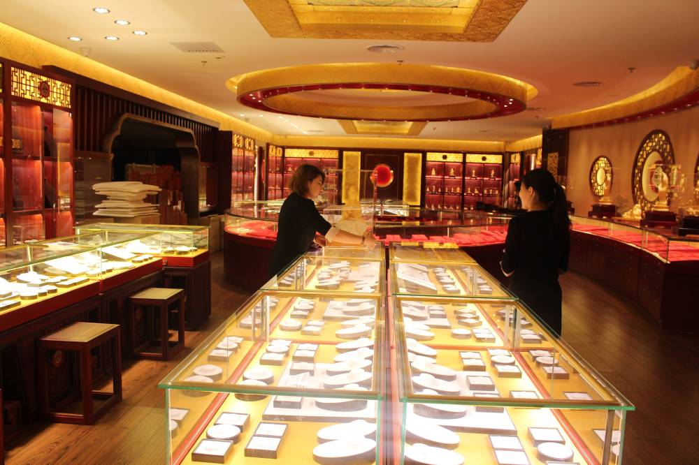 深圳益金珠寶展廳設(shè)計裝修搭建(圖14)